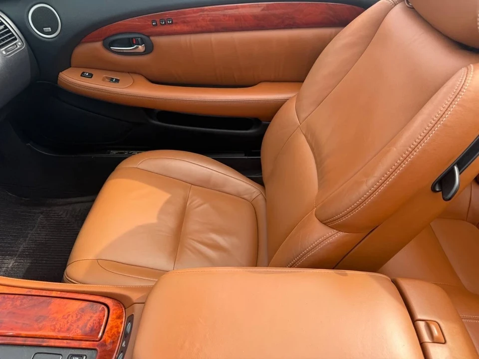 2005 Lexus SC430 - Image 3 of 21