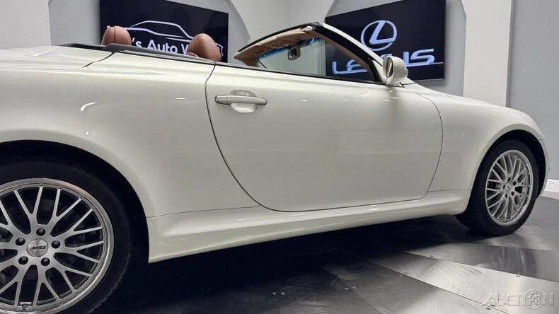 2005 Lexus SC430 - Image 24 of 24