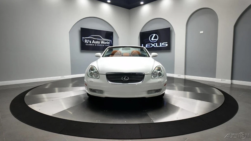 2005 Lexus SC430 - Image 8 of 21