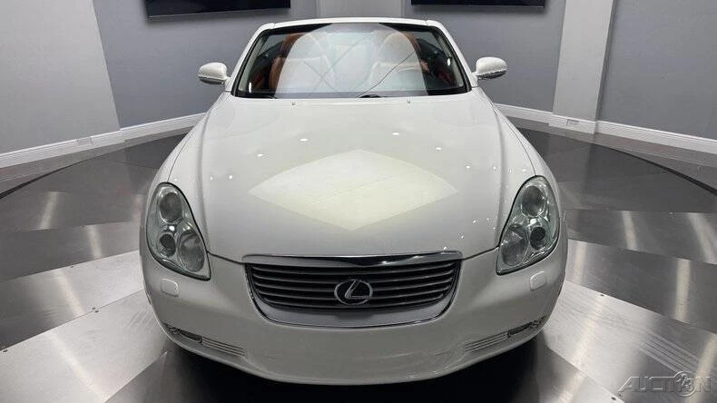 2005 Lexus SC430 - Image 9 of 24