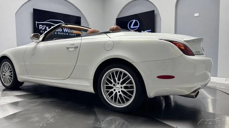 2005 Lexus SC430 - Image 19 of 24