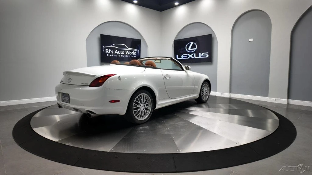2005 Lexus SC430 - Image 7 of 21