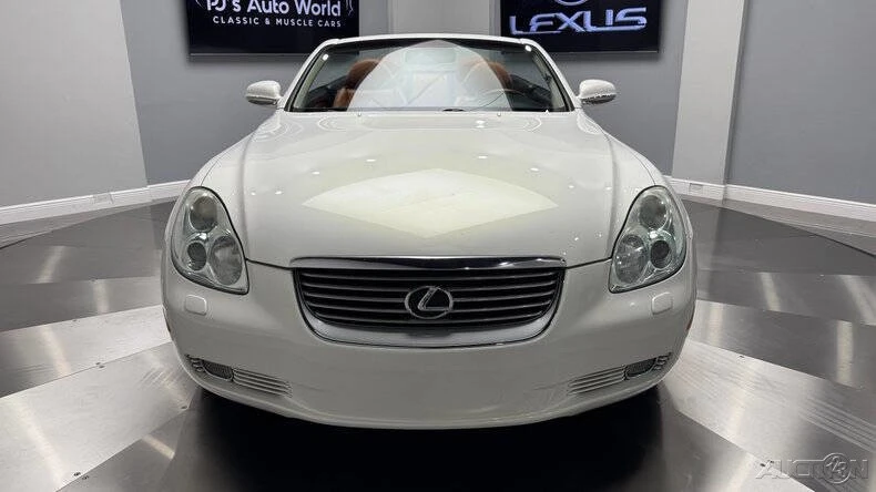 2005 Lexus SC430 - Image 10 of 24
