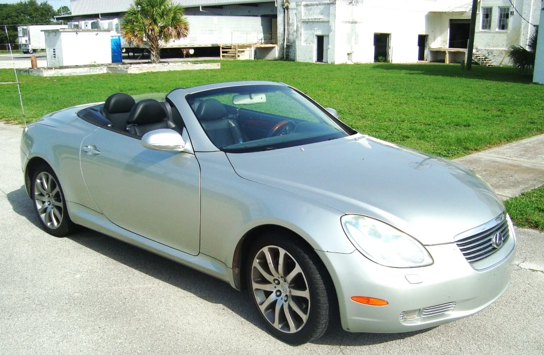 2005 Lexus SC430 - Image 4 of 21