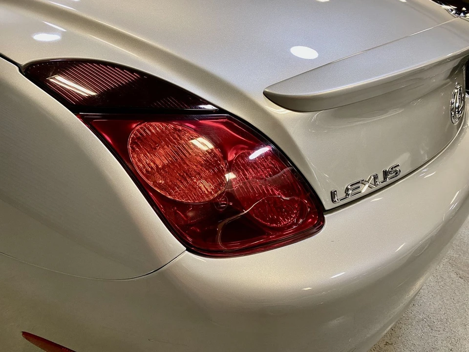 2005 Lexus SC430 - Image 14 of 31