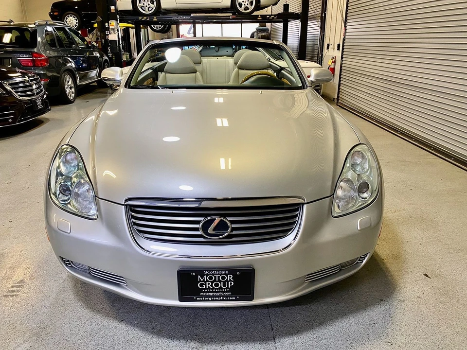 2005 Lexus SC430 - Image 3 of 31