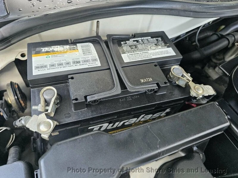 2005 Lexus SC430 - Image 11 of 12