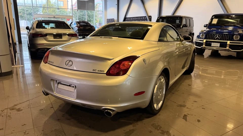 2005 Lexus SC430 - Image 18 of 20