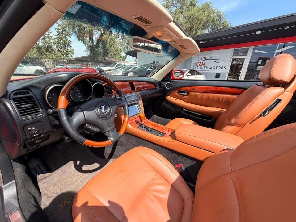 2005 Lexus SC430 - Image 13 of 20