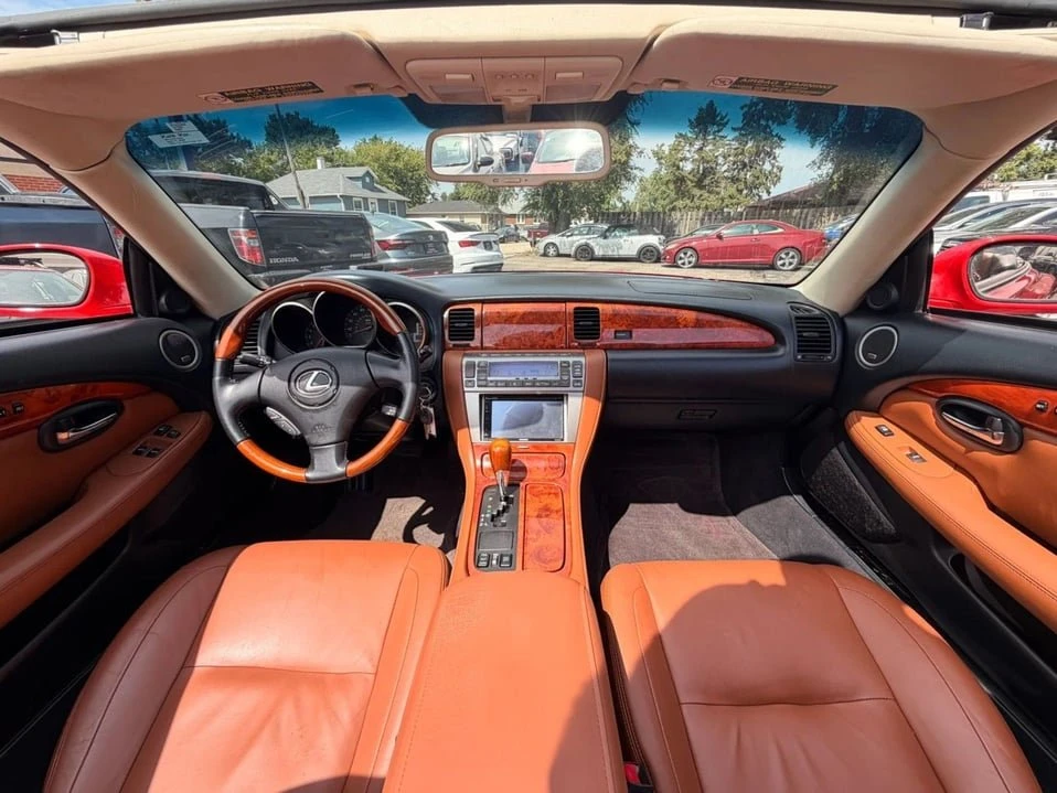 2005 Lexus SC430 - Image 3 of 20