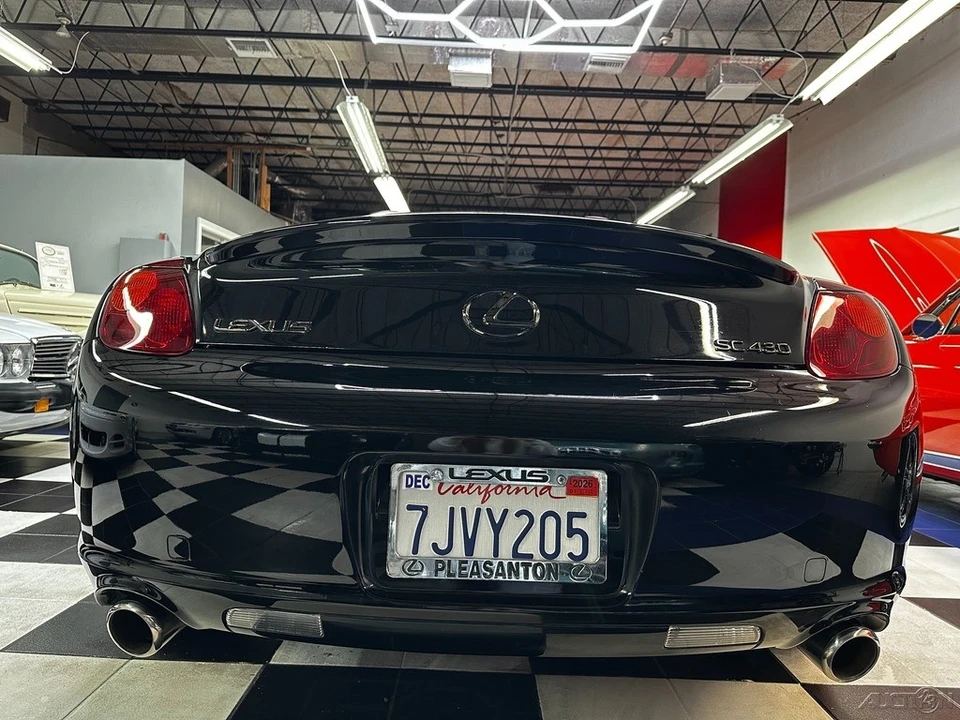 2005 Lexus SC430 - Image 20 of 24