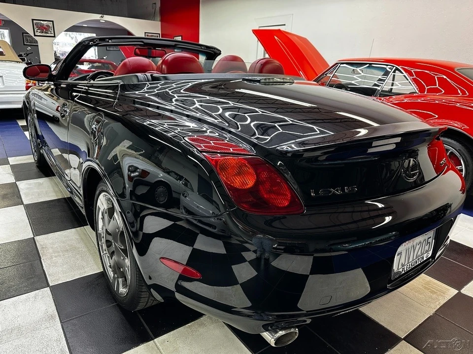 2005 Lexus SC430 - Image 16 of 24