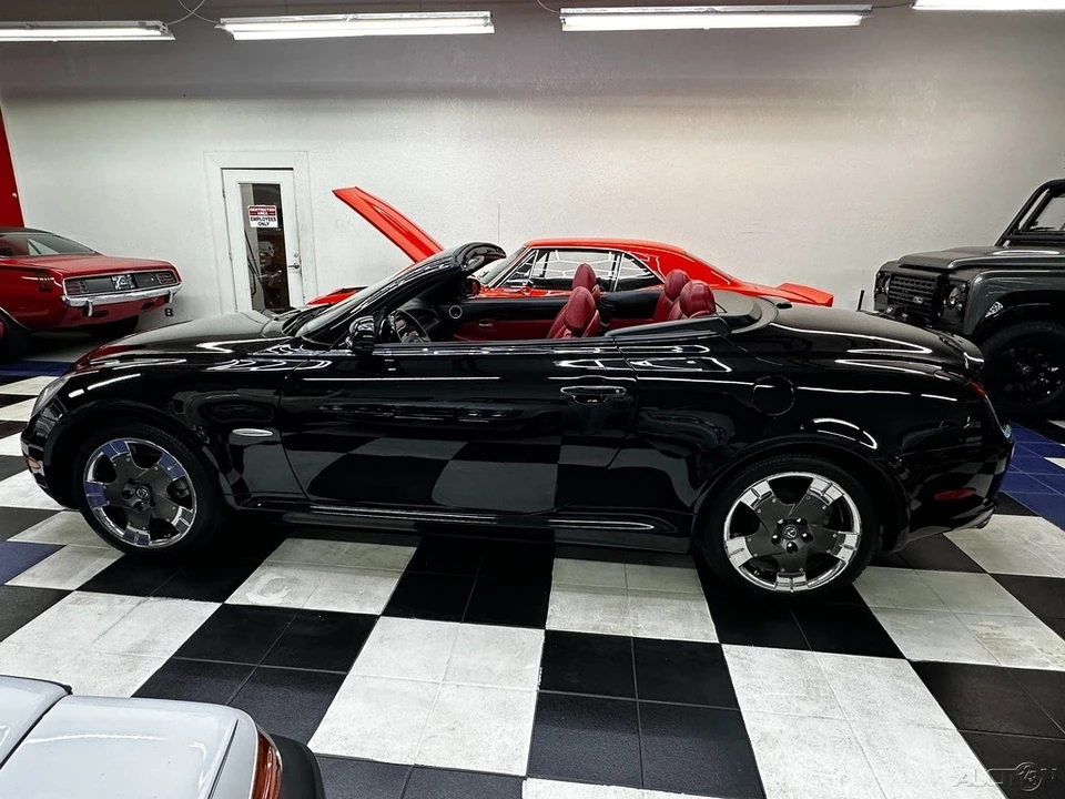 2005 Lexus SC430 - Image 13 of 24