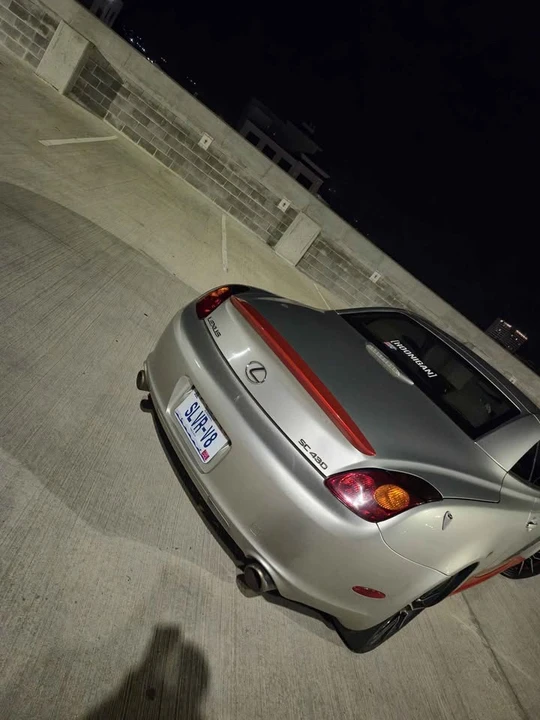 2005 Lexus SC430 - Image 2 of 8