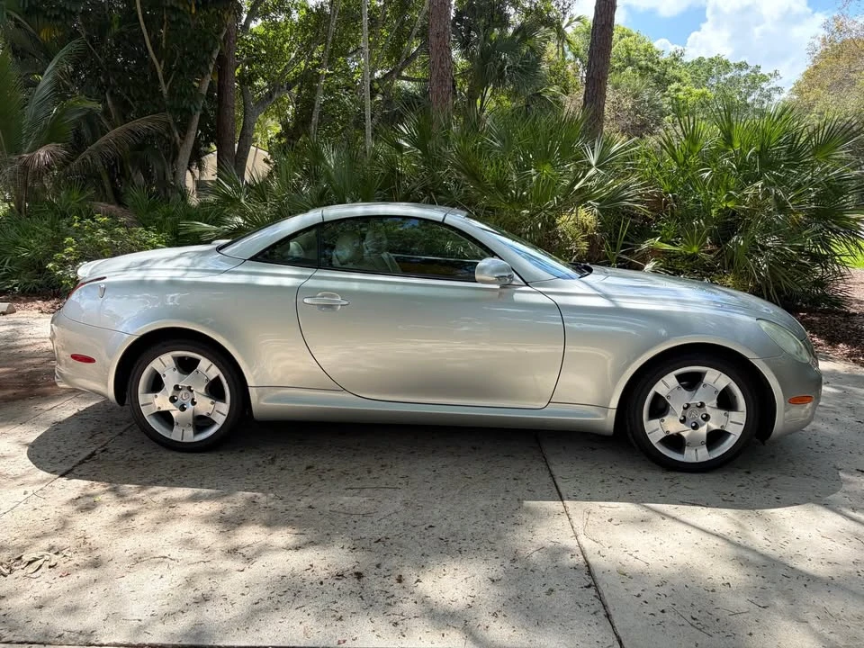 2005 Lexus SC430 - Image 4 of 7