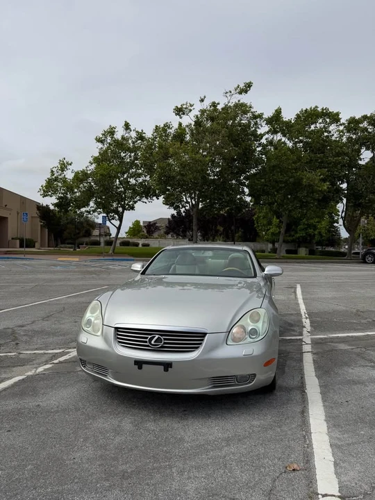 2005 Lexus SC430 - Image 3 of 19