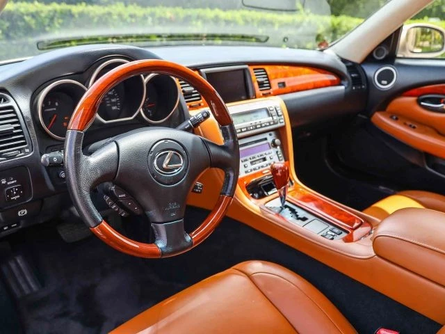 2005 Lexus SC430 - Image 24 of 31