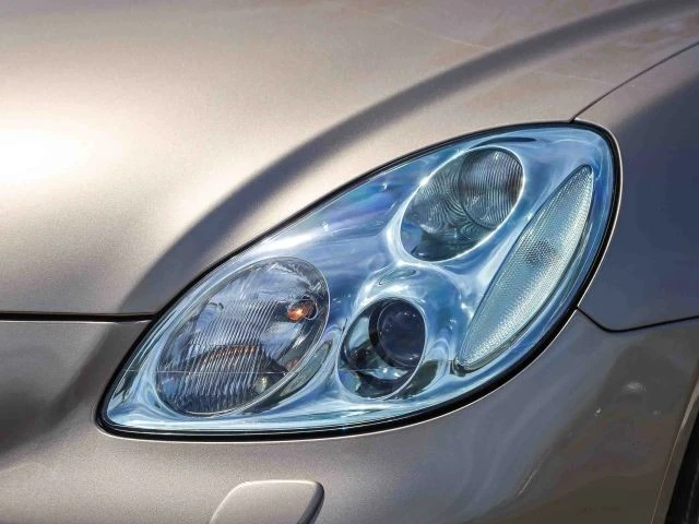 2005 Lexus SC430 - Image 16 of 31