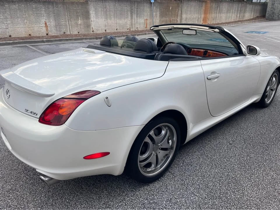 2005 Lexus SC430 - Image 14 of 16