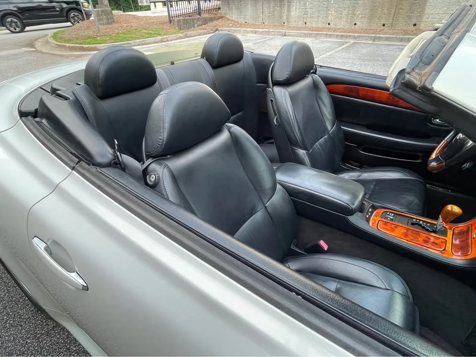 2005 Lexus SC430 - Image 8 of 16