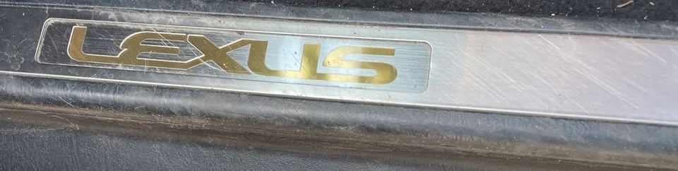 2005 Lexus SC430 - Image 12 of 20