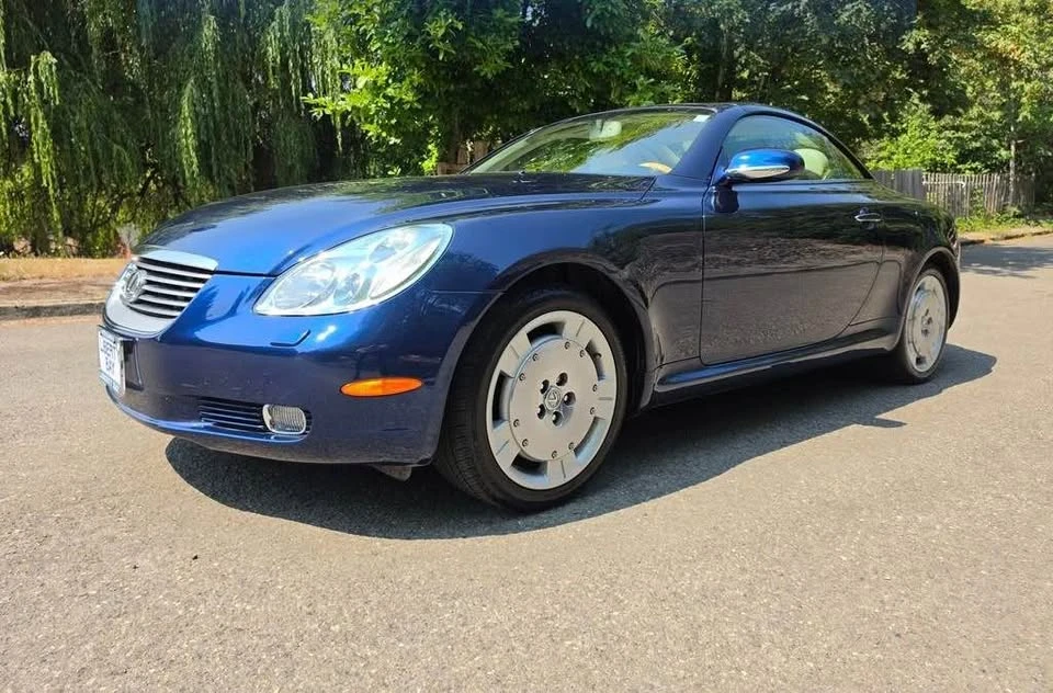 2005 Lexus SC430 - Image 2 of 13