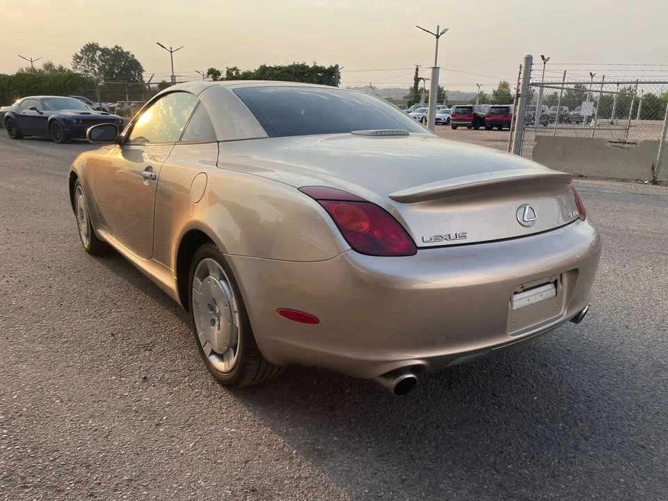 2005 Lexus SC430 - Image 5 of 20
