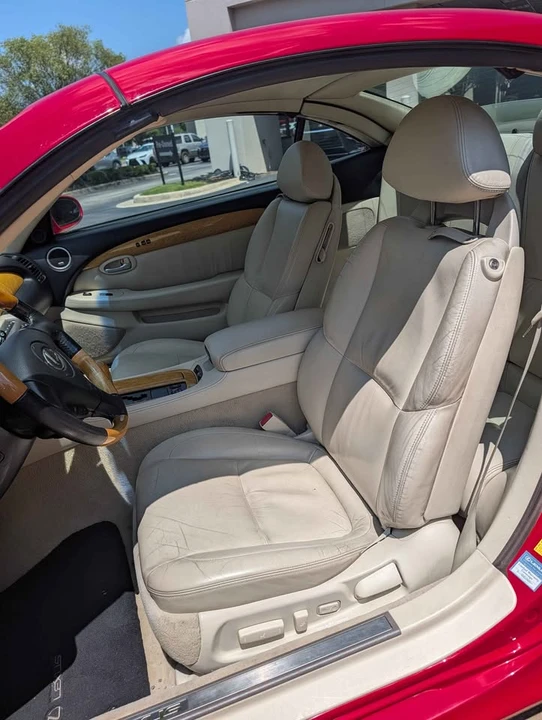 2005 Lexus SC430 - Image 4 of 6