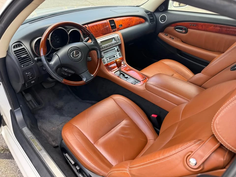 2005 Lexus SC430 - Image 13 of 13