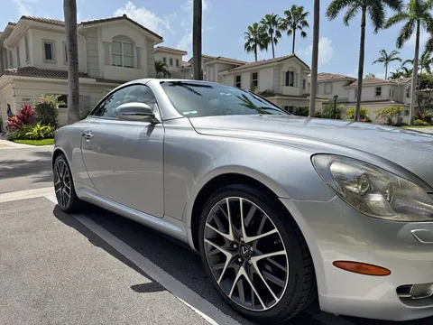 2005 Lexus SC 430 Convertible 2D