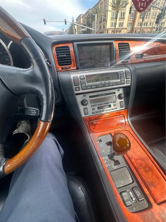 2005 Lexus SC430 - Image 10 of 10