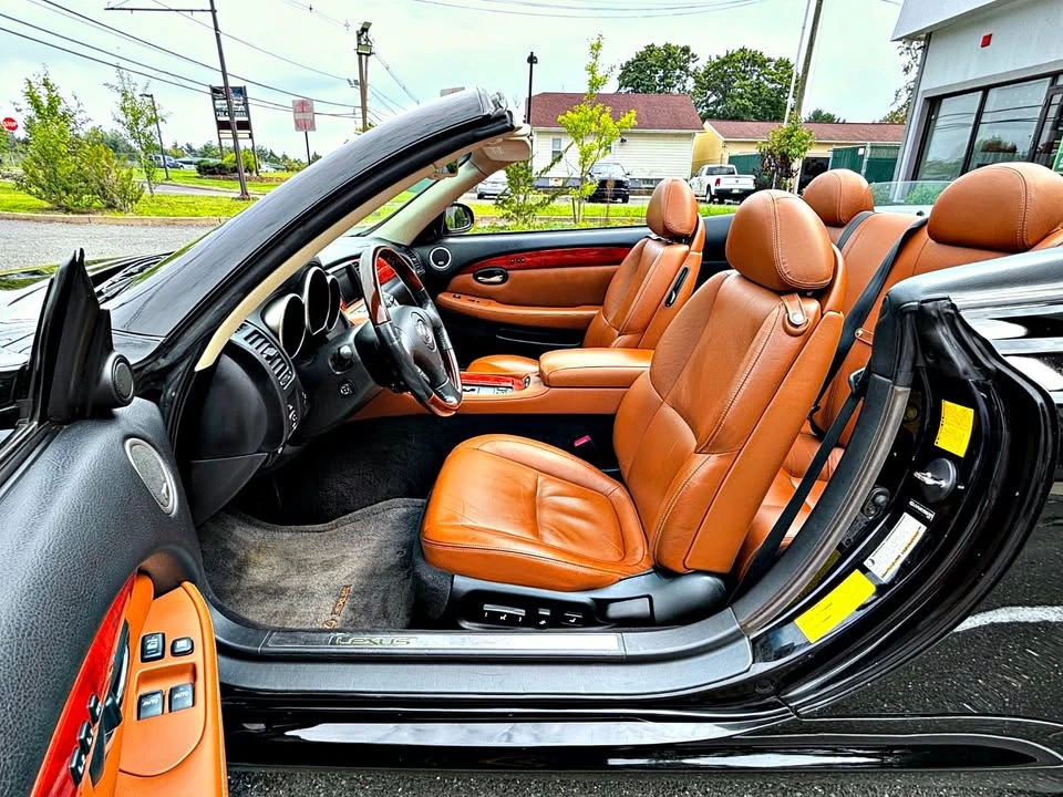 2005 Lexus SC430 - Image 13 of 20