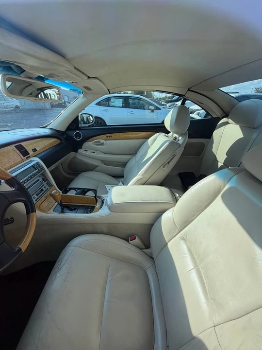 2005 Lexus SC430 - Image 5 of 6