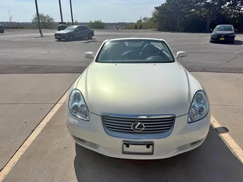 2005 Lexus SC 430 Convertible 2D