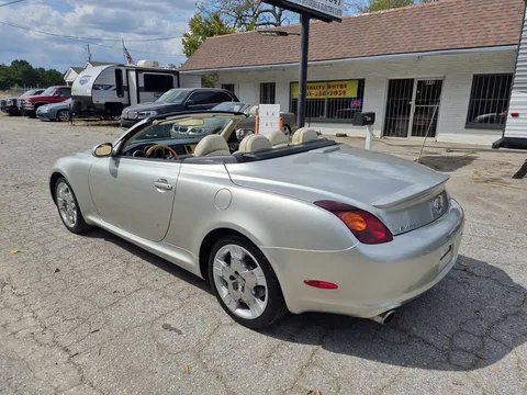2005 Lexus SC 430 Convertible 2D
