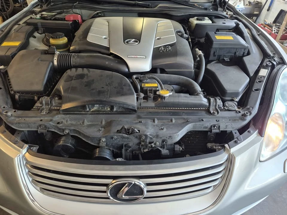 2005 Lexus SC430 - Image 6 of 20