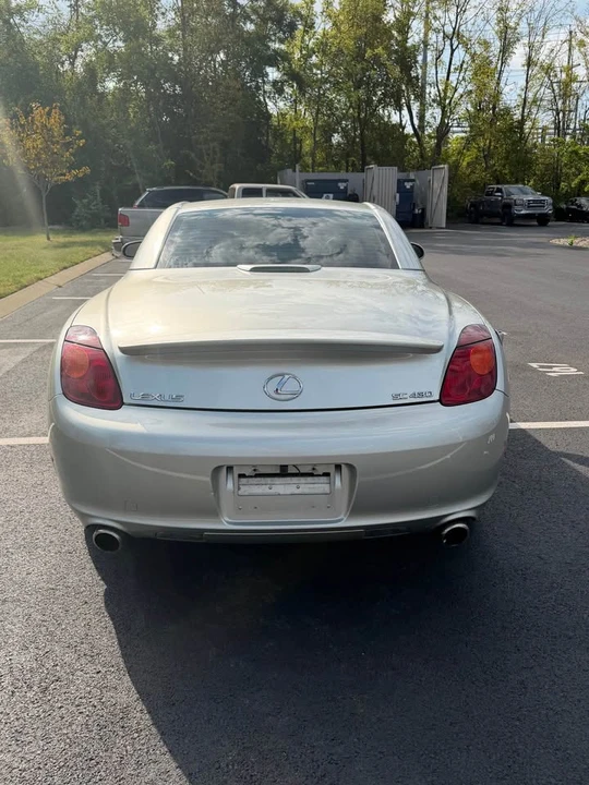 2005 Lexus SC430 - Image 8 of 15
