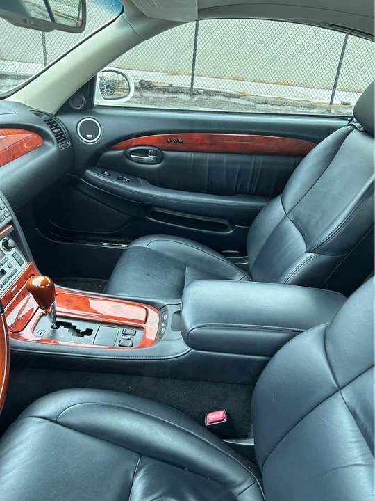 2005 Lexus SC430 - Image 6 of 9