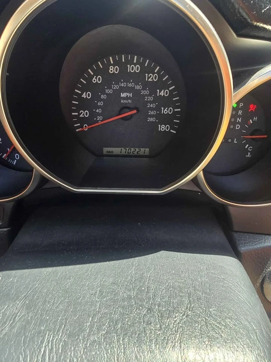 2005 Lexus SC430 - Image 12 of 14
