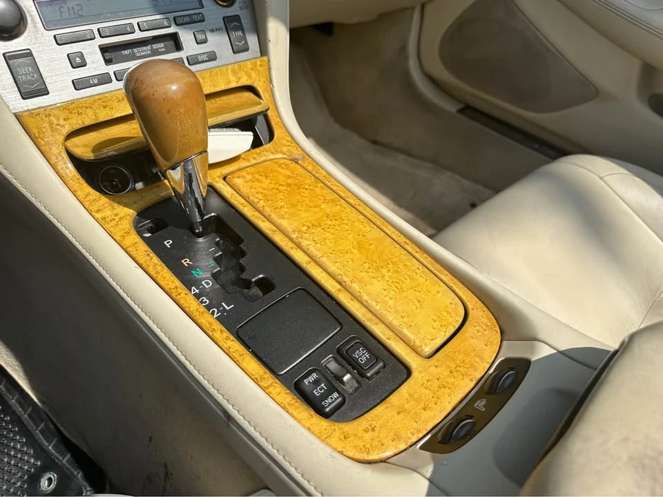 2005 Lexus SC430 - Image 14 of 20