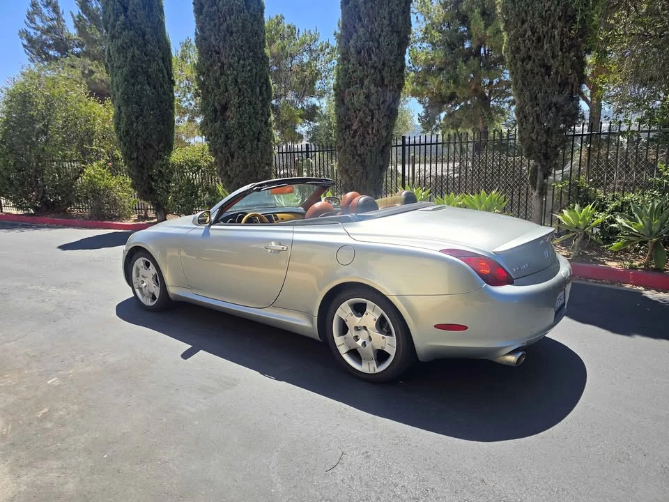 2005 Lexus SC430 - Image 8 of 14