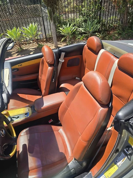 2005 Lexus SC430 - Image 10 of 14