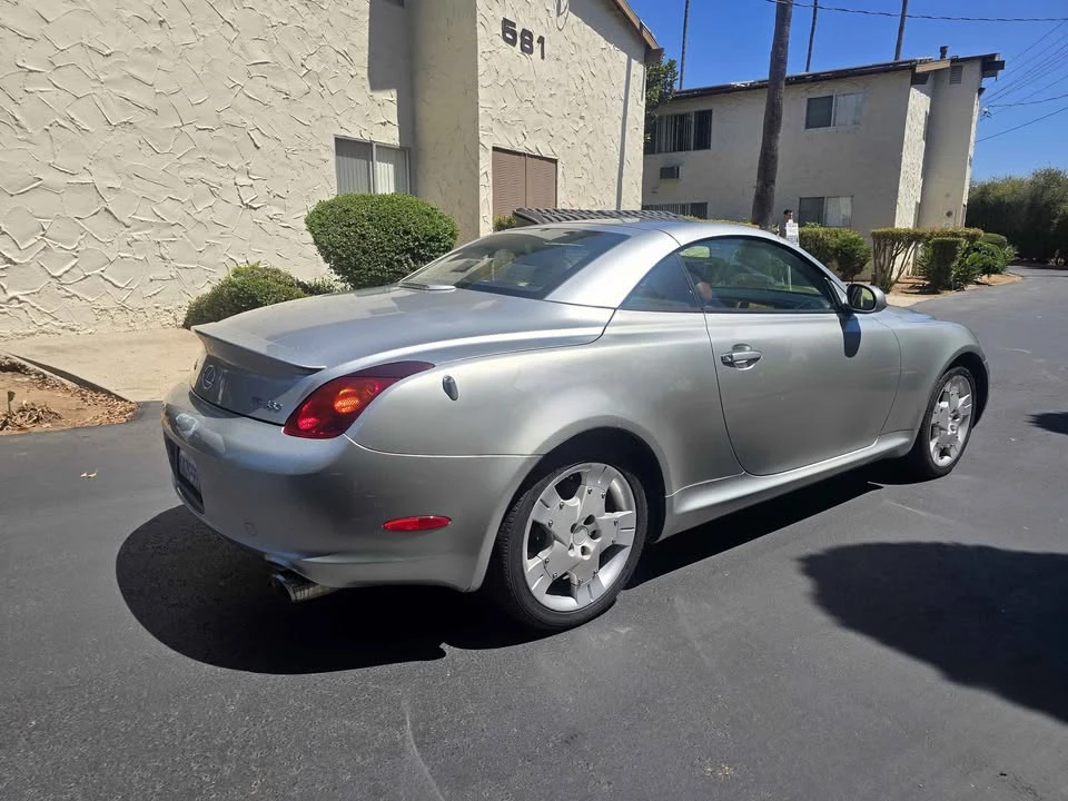 2005 Lexus SC430 - Image 4 of 14