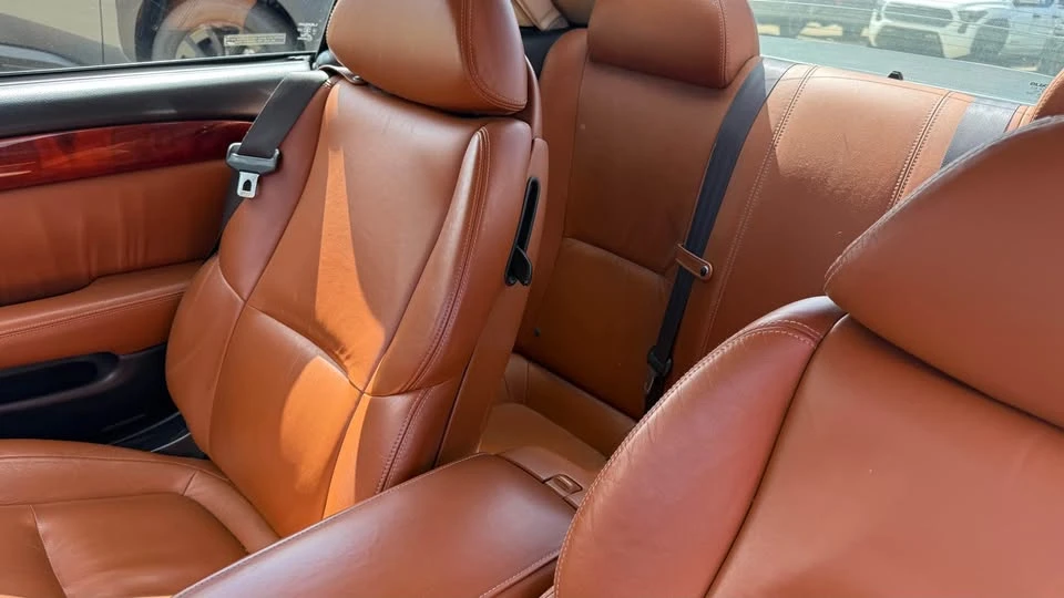 2005 Lexus SC430 - Image 10 of 11