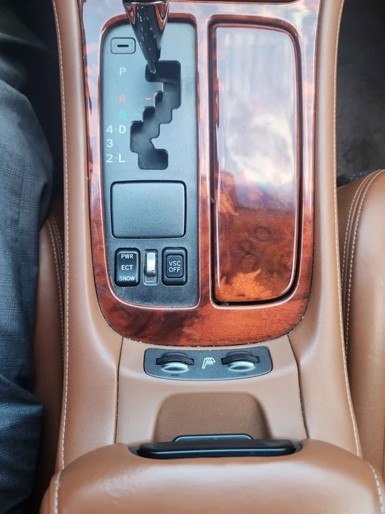 2005 Lexus SC430 - Image 12 of 15