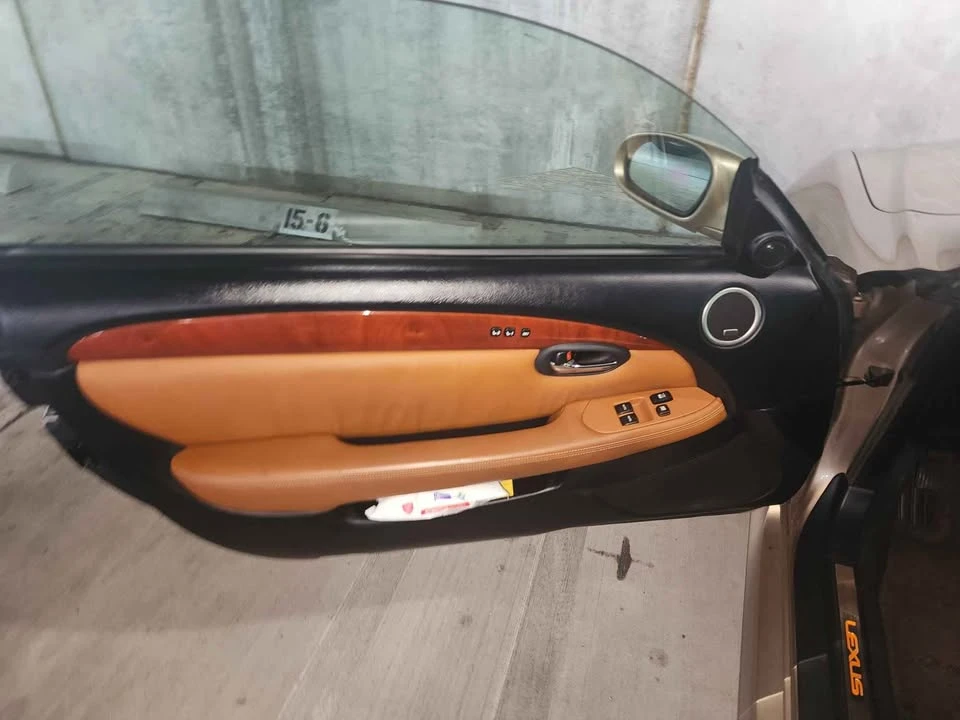 2005 Lexus SC430 - Image 17 of 18