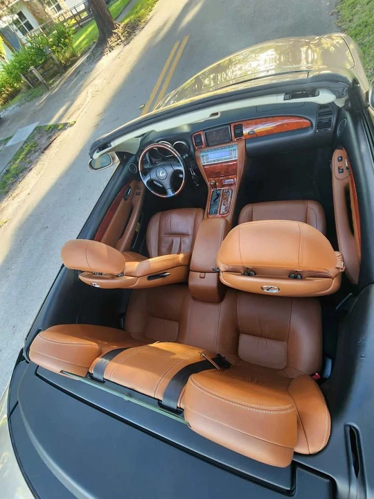 2005 Lexus SC430 - Image 8 of 18