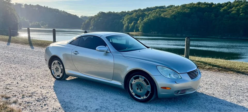 2005 Lexus SC430 - Image 3 of 15