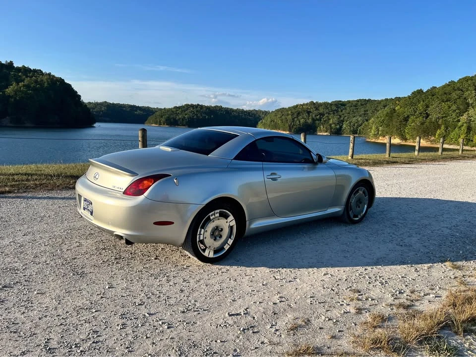 2005 Lexus SC430 - Image 4 of 15