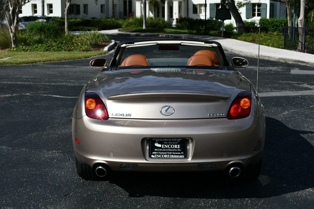 2005 Lexus SC430 - Image 5 of 21